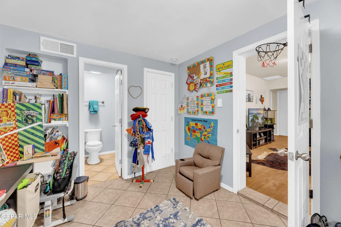 Photo of 332 KITT Road