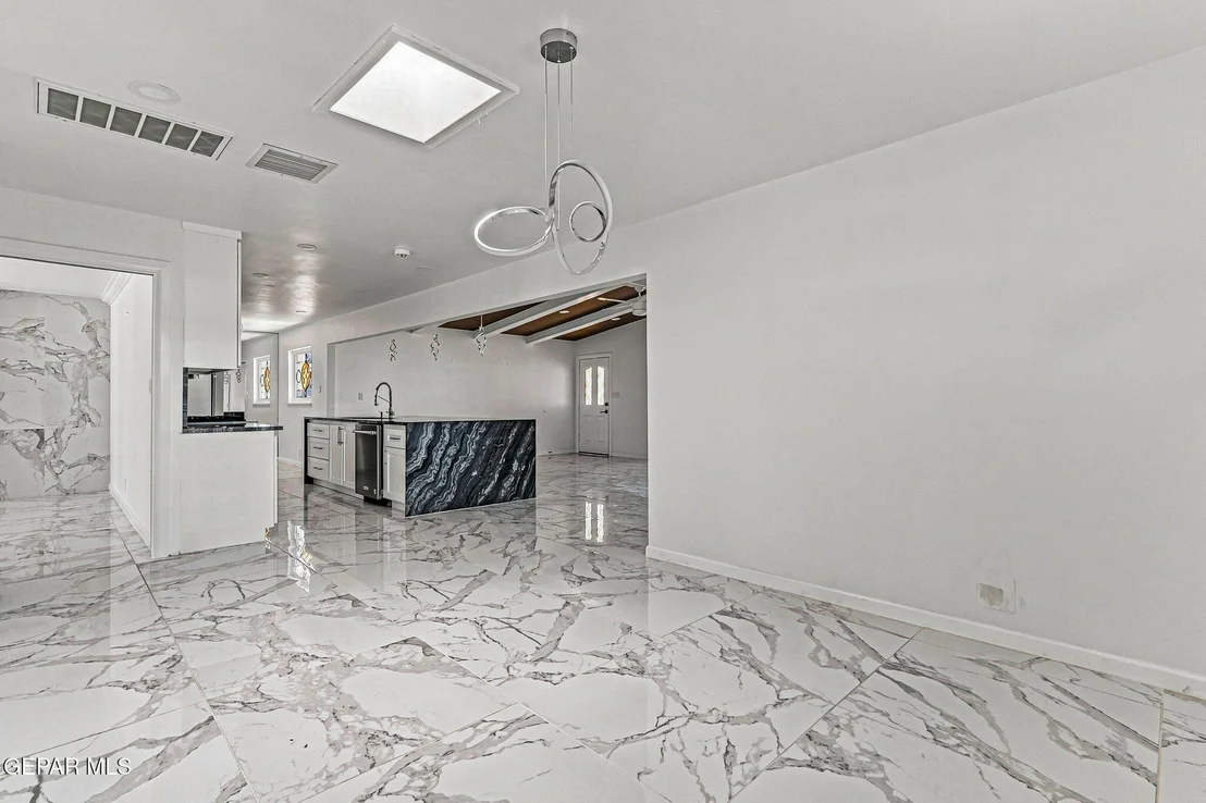 Photo of 259 Crown Point Drive