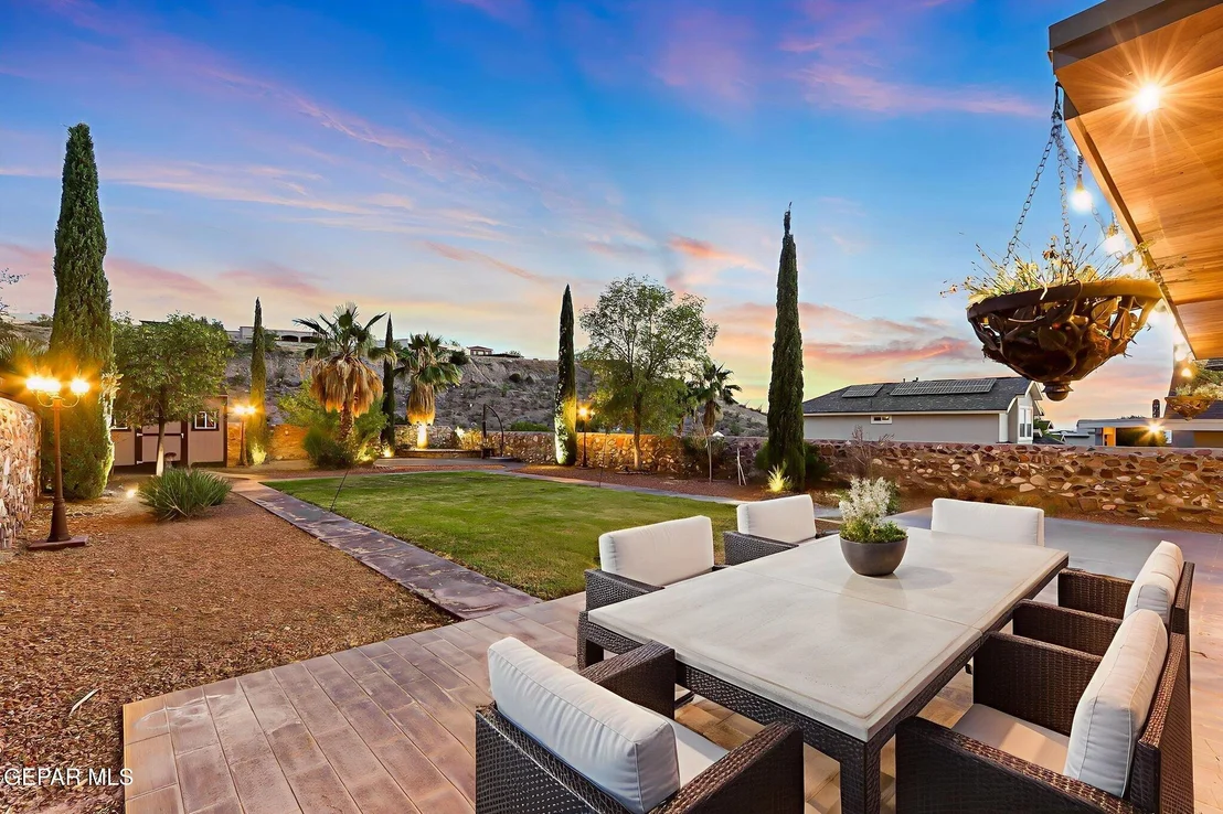 Photo of 6628 Parque del Sol Drive