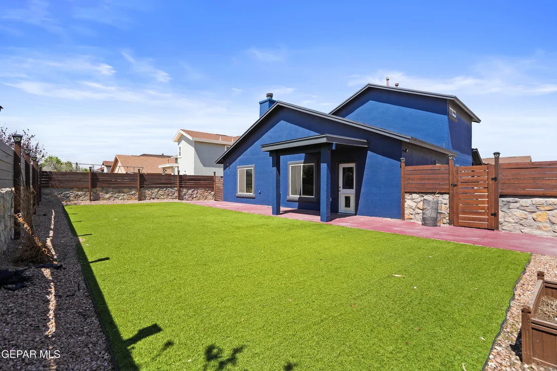 Photo of 2909 PINO BLANCO Place