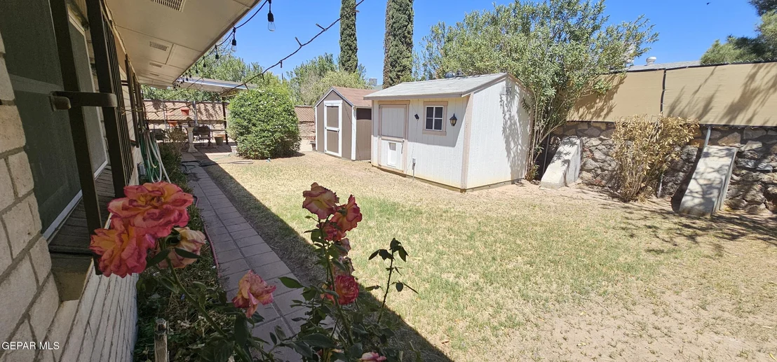 Photo of 2704 Gaston Drive