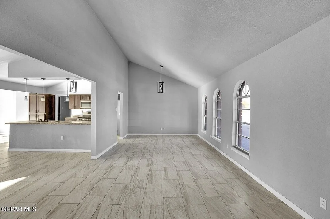 Photo of 3709 ROSLYN Drive
