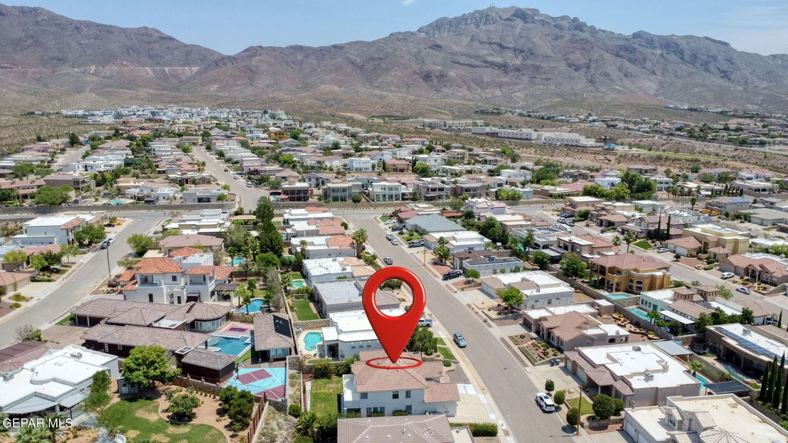 Photo of 6325 FRANKLIN RED Drive