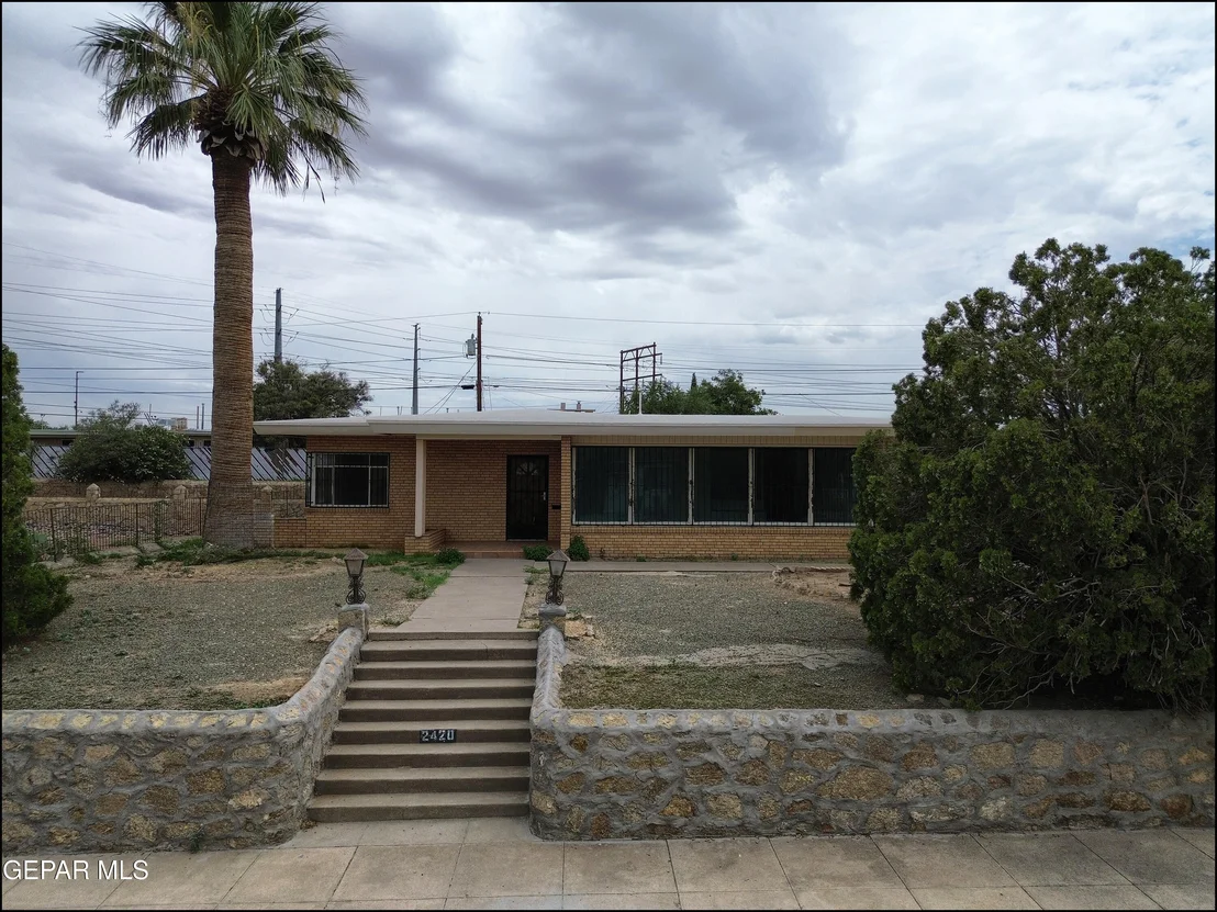 Photo of 2420 HAWLEY Circle