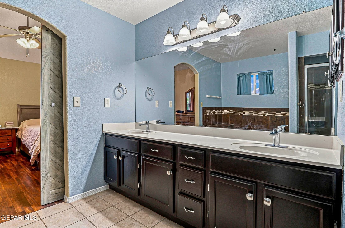 Photo of 6429 FRANKLIN RIDGE Drive