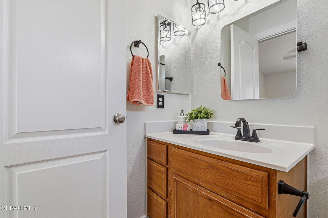 Photo of 6929 Jericho Tree Drive
