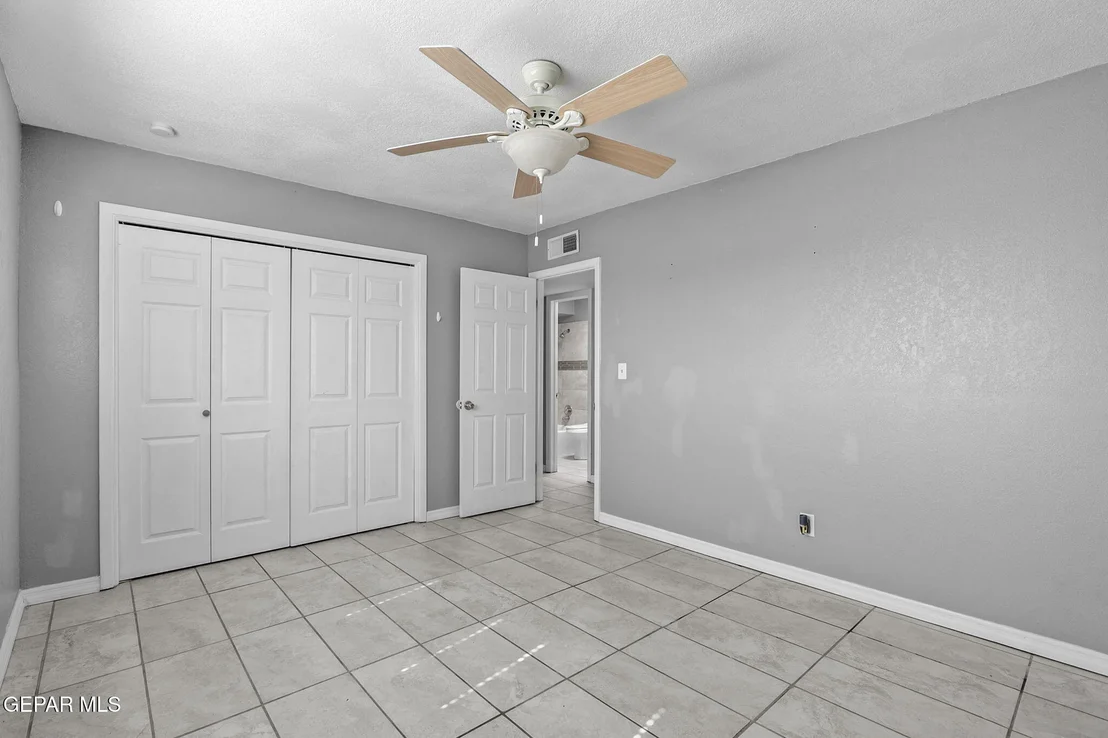 Photo of 237 MOONGLOW Drive