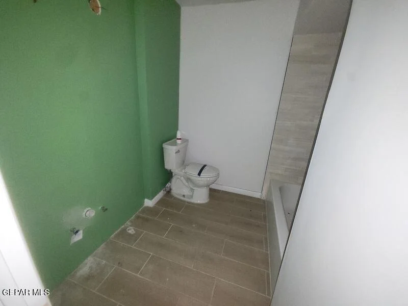 Photo of 129 SERRANIA Drive