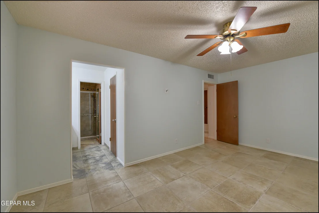 Photo of 4635 R L SHOEMAKER Drive