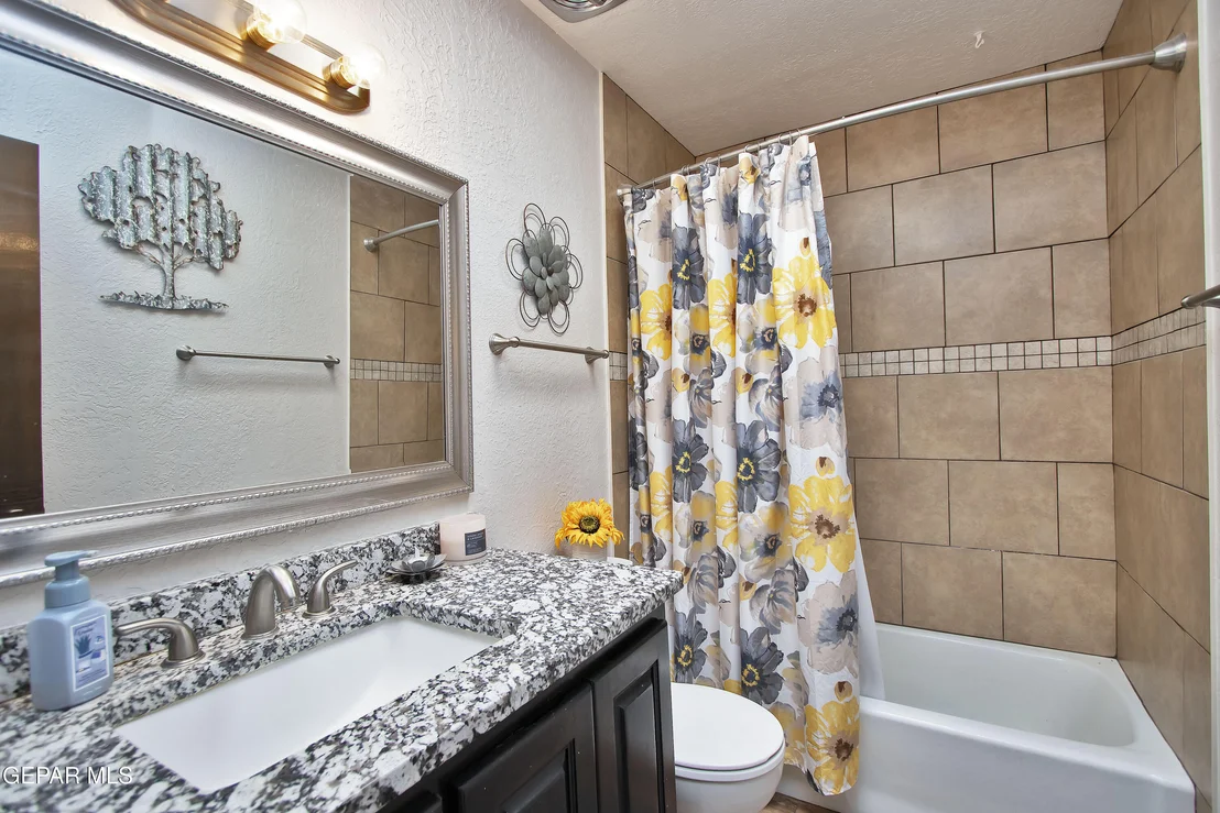 Photo of 516 QUERETARO Drive
