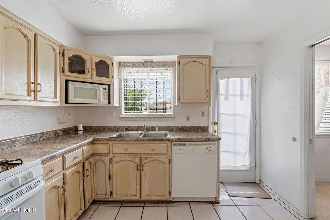 Photo of 204 RIO TINTO Drive