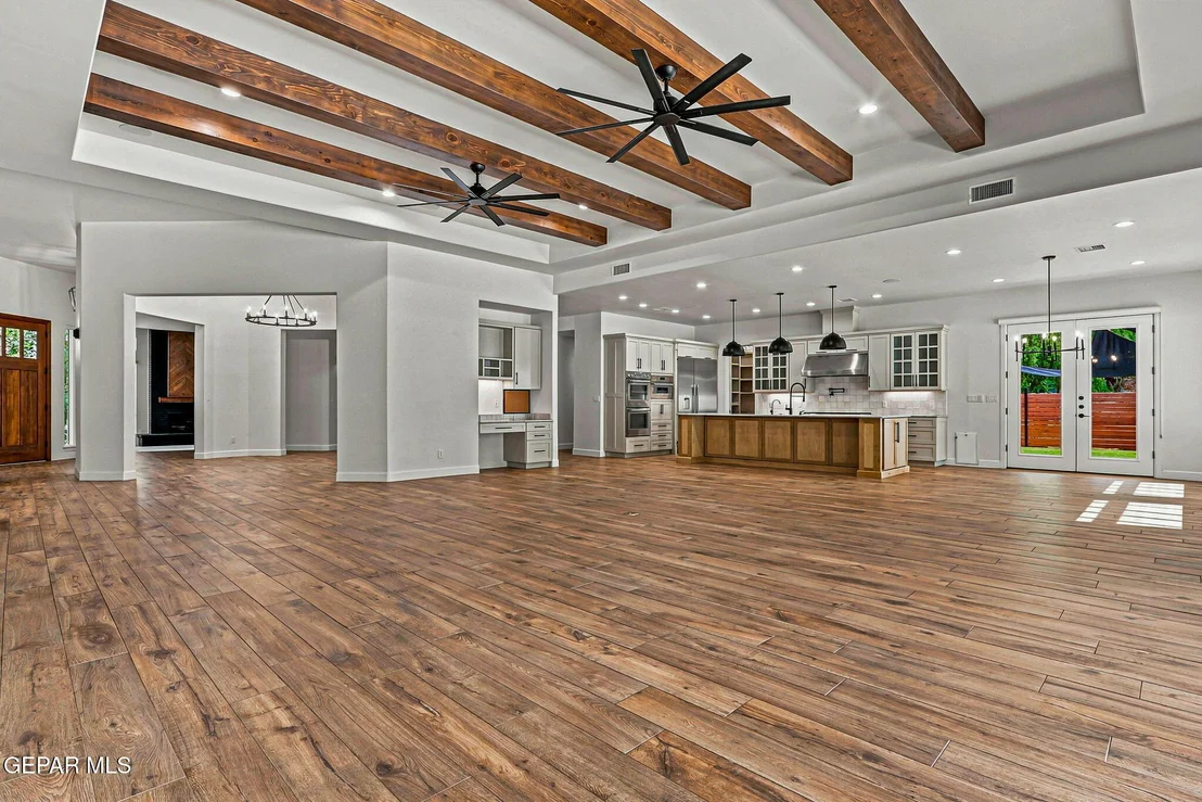 Photo of 5100 YUCCA Place