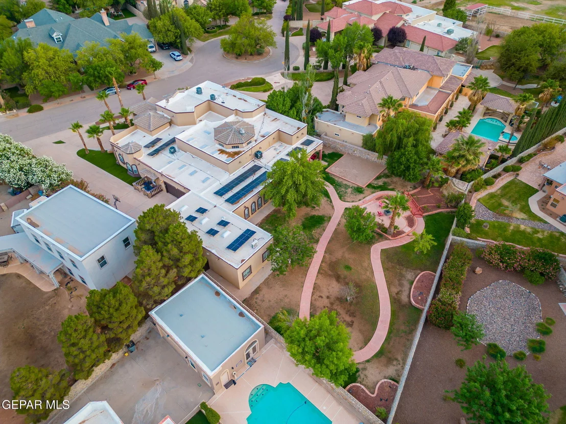 Photo of 605 MEADOW WILLOW Drive