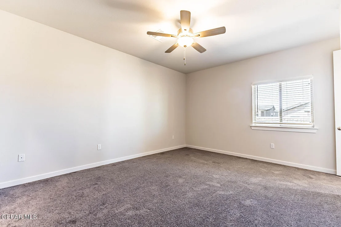 Photo of 913 Pettus Place