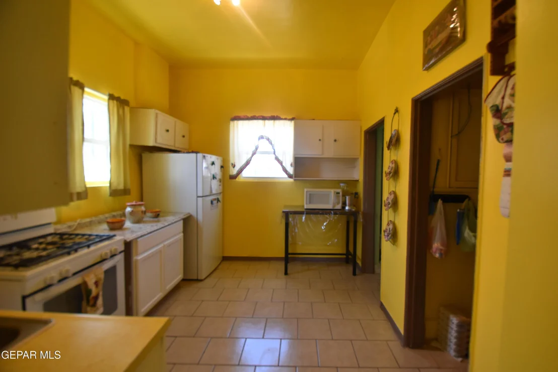 Photo of 1113 N Octavia Street