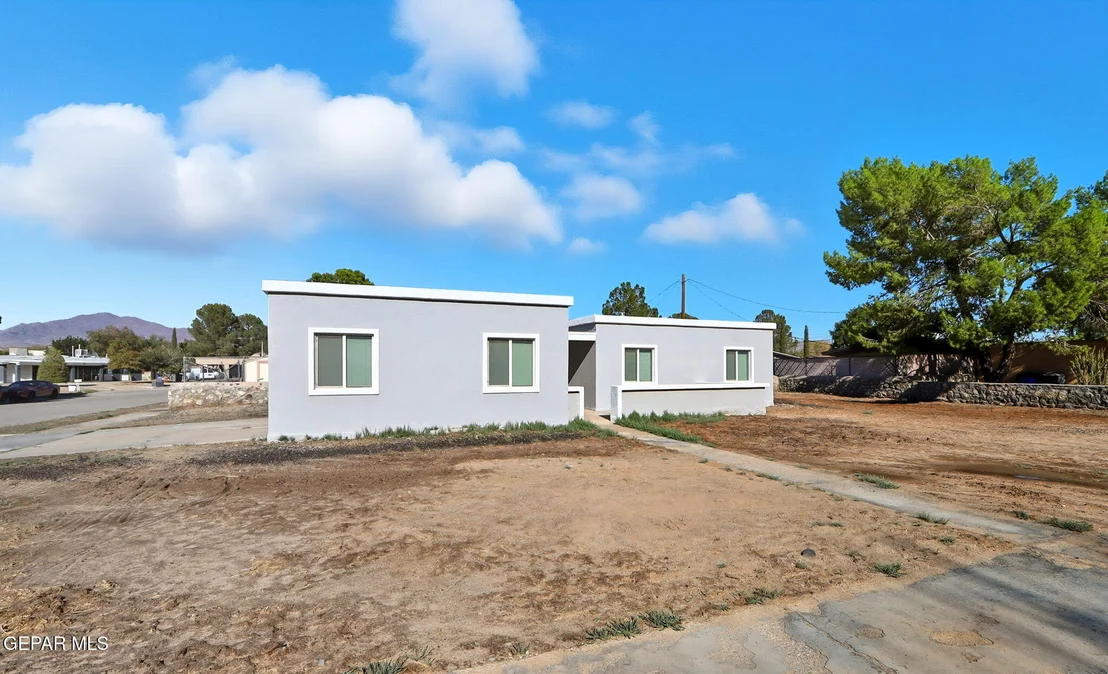 Photo of 4113 ROXBURY Drive