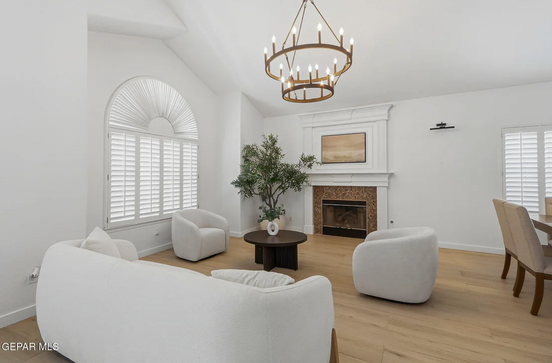 Photo of 6633 WIND RIDGE Drive
