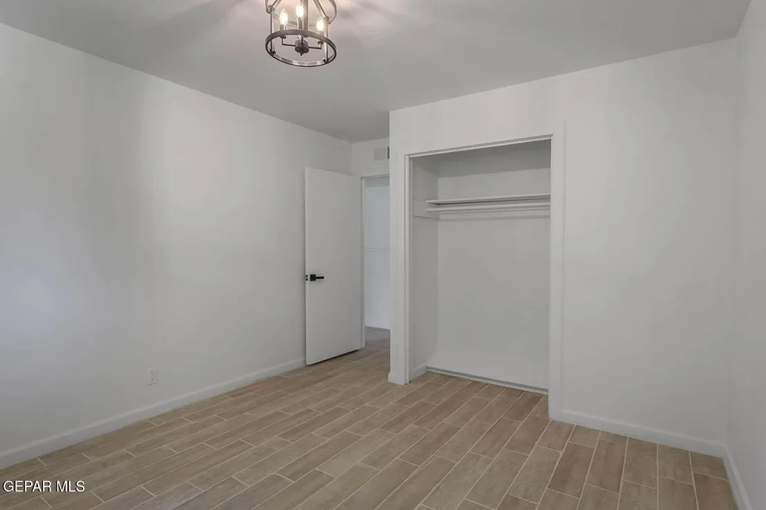 Photo of 730 MONTCLAIR Drive