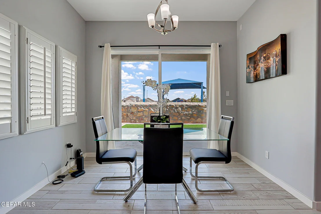 Photo of 13860 Summer View Avenue