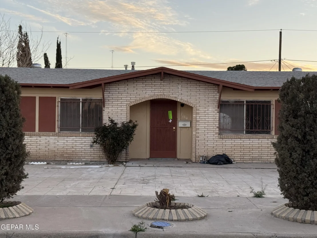 Photo of 7140 Lemon Tree Lane