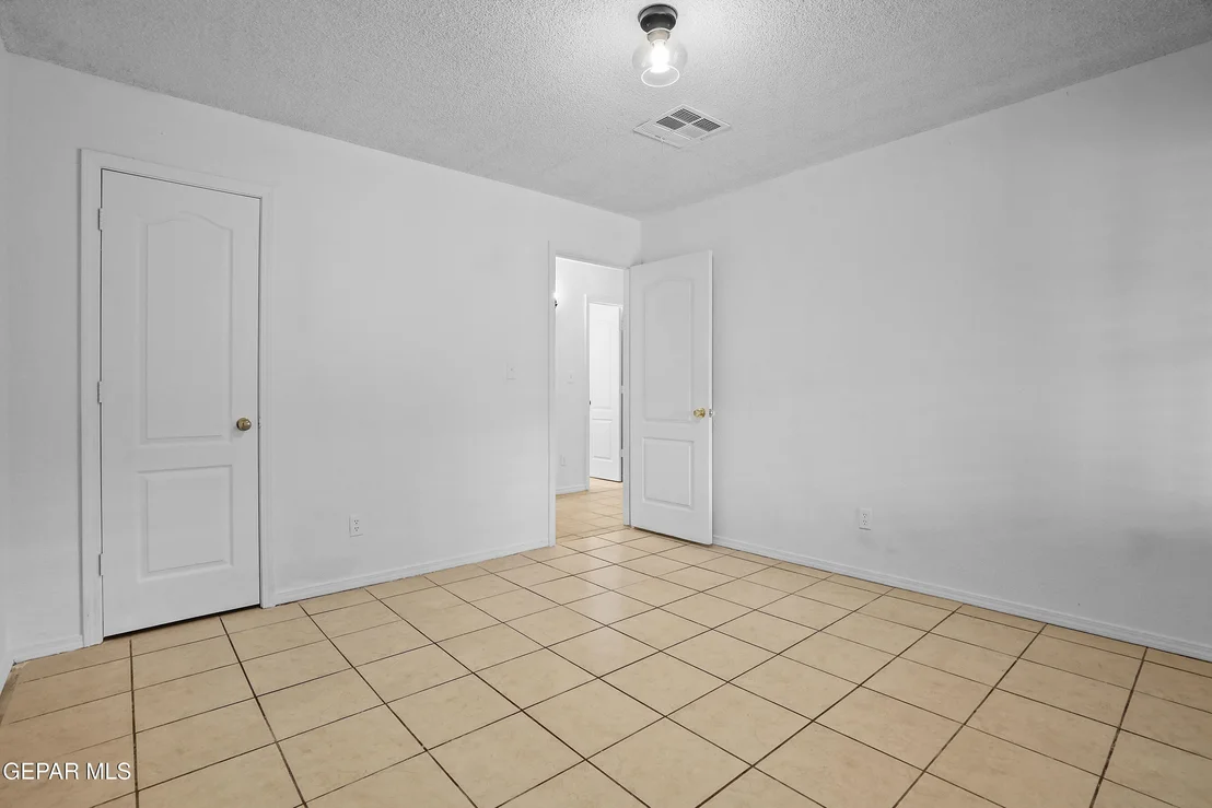 Photo of 11753 BELL TOWER Drive