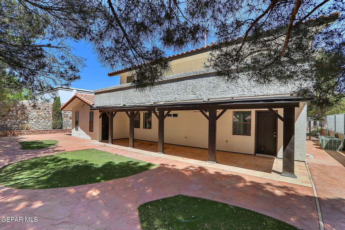 Photo of 745 DULCE TIERRA Drive