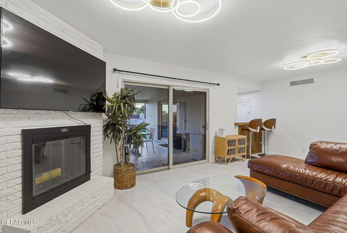 Photo of 4000 BANCROFT Drive
