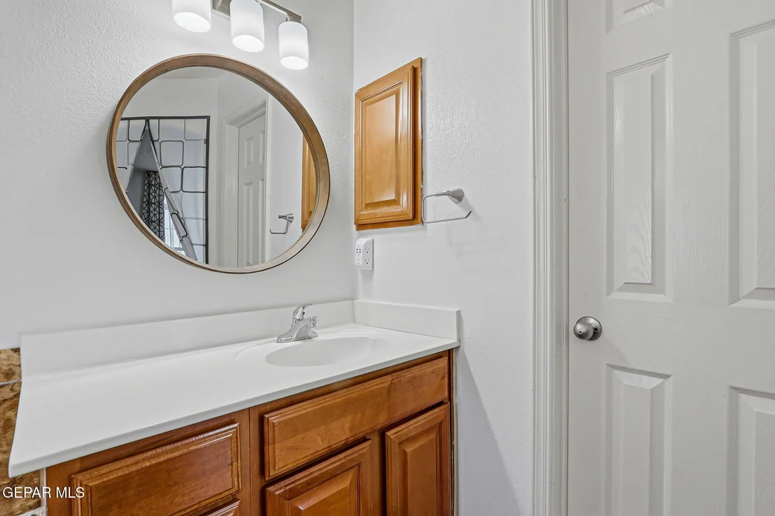 Photo of 10908 NORTHVIEW Drive