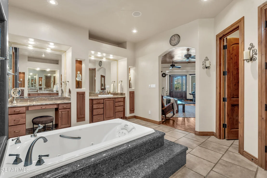 Photo of 6263 FRANKLIN HAWK Avenue