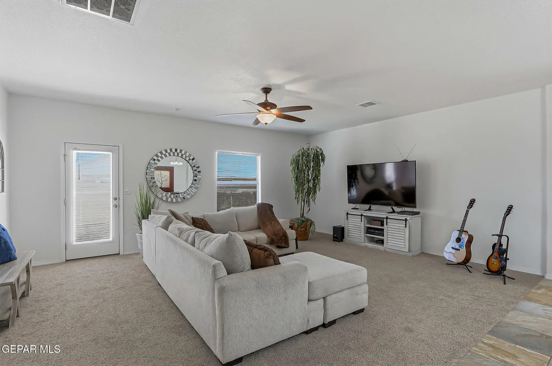 Photo of 12326 Thren Avenue
