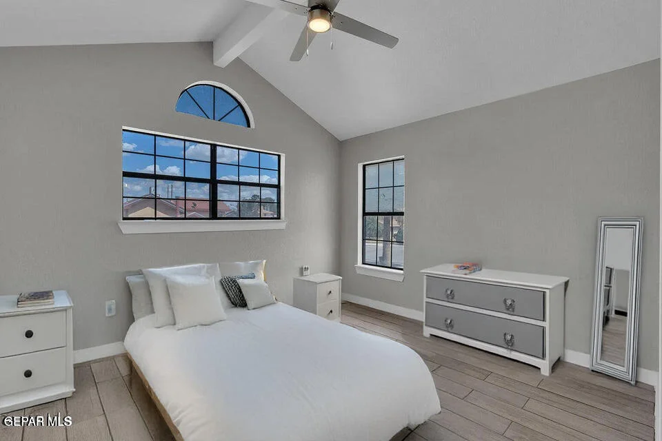 Photo of 1761 onizuka Drive