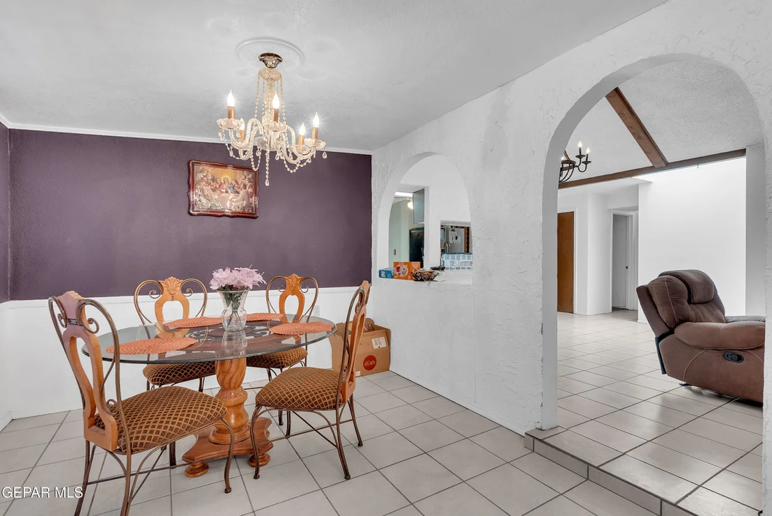 Photo of 2901 EADS Place