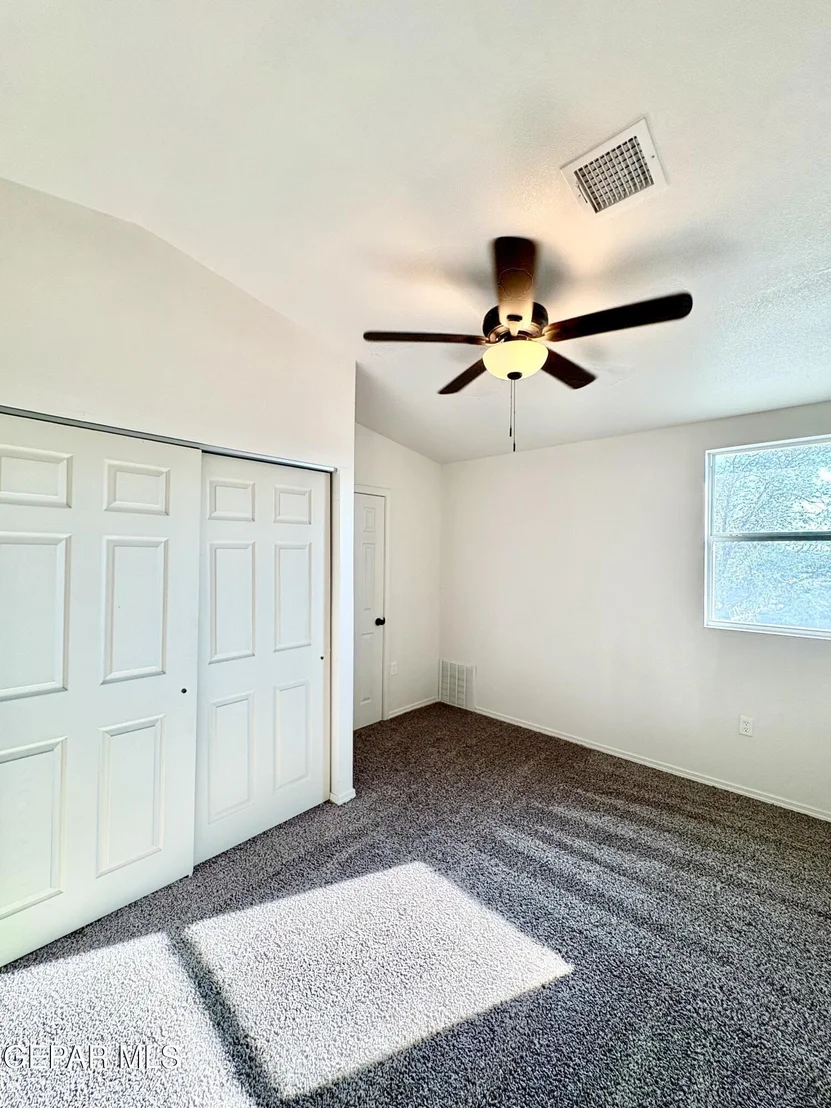 Photo of 11420 DORIS Road