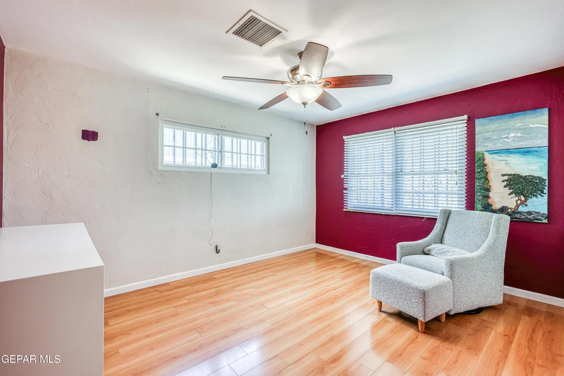 Photo of 5032 TIMBERWOLF Drive