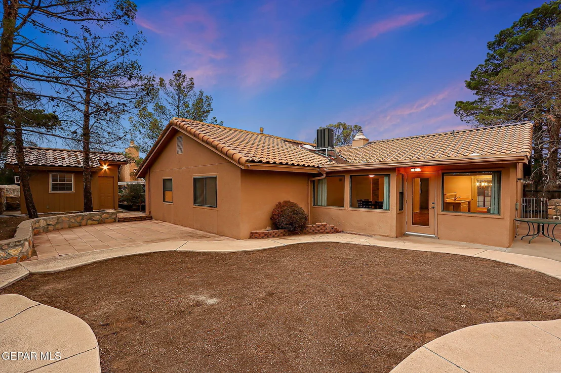 Photo of 11604 Cedar crest Drive