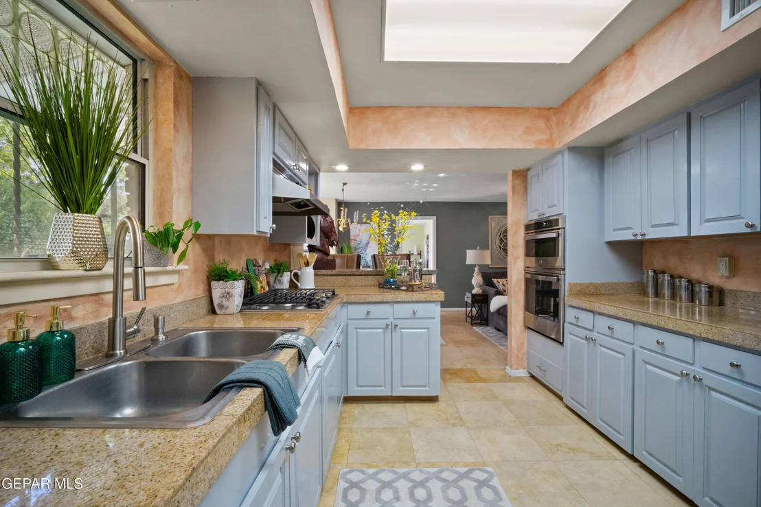 Photo of 8820 DIRK Court