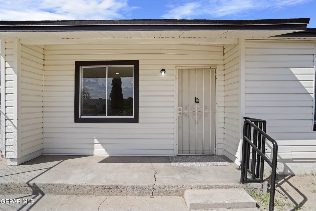 Photo of 7607 MONTERREY Drive