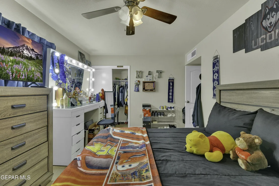 Photo of 9601 Selkirk Drive