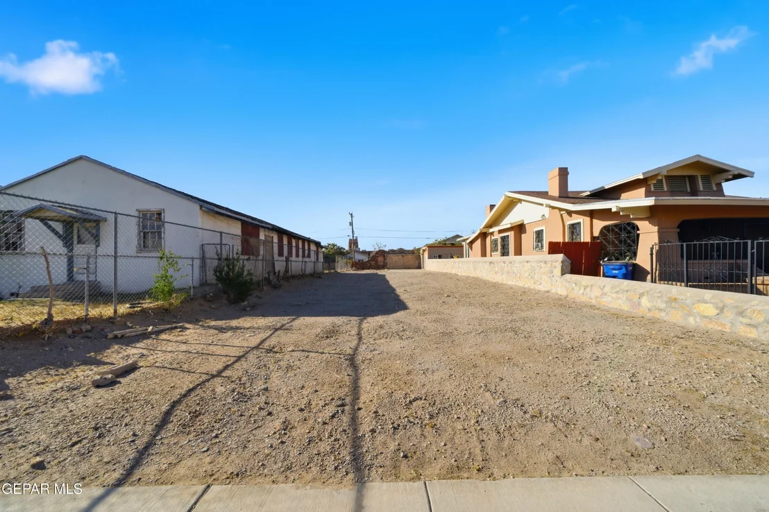 Photo of 3812 TROWBRIDGE Drive