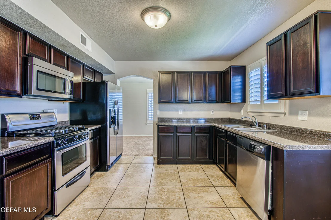Photo of 11220 Northview Drive