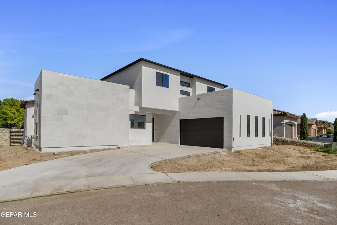 Photo of 5699 RIO BONITO Circle