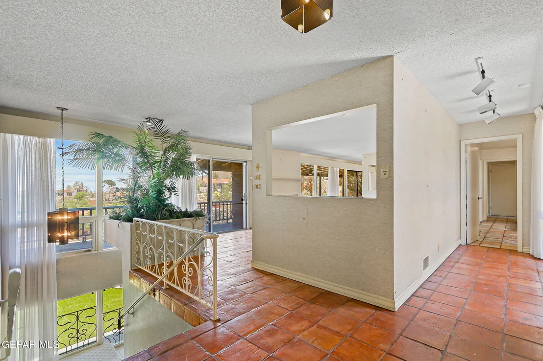 Photo of 3134 Mesa Verde Lane