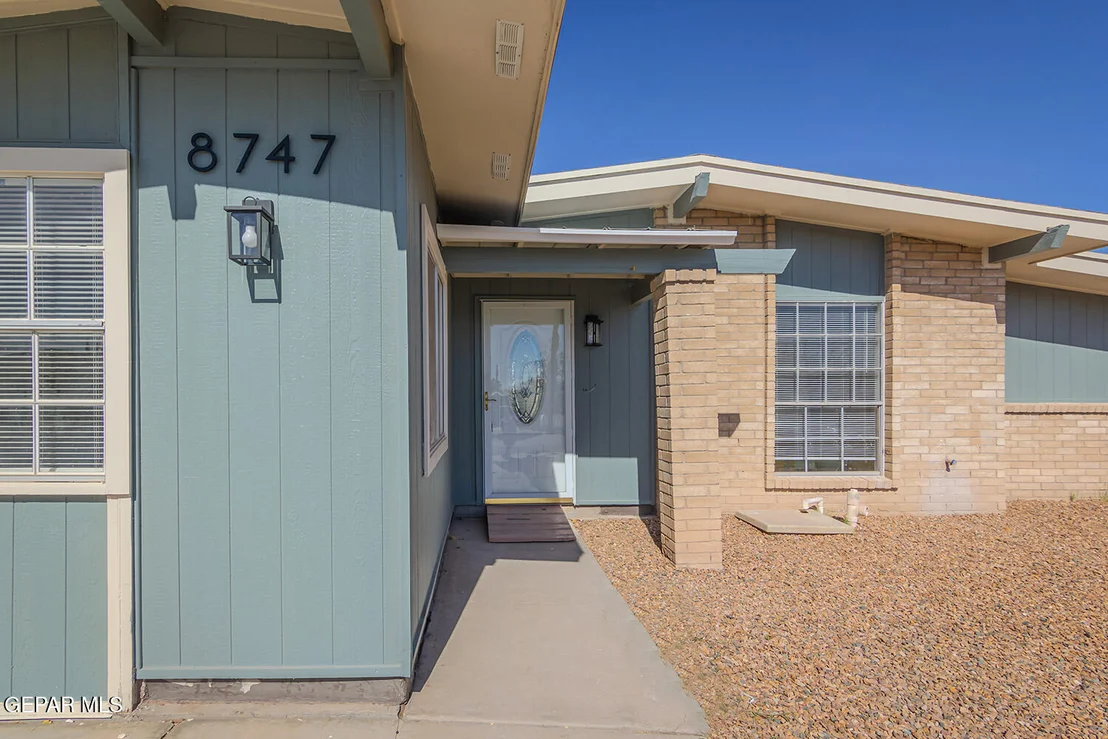 Photo of 8747 PLAINS Drive