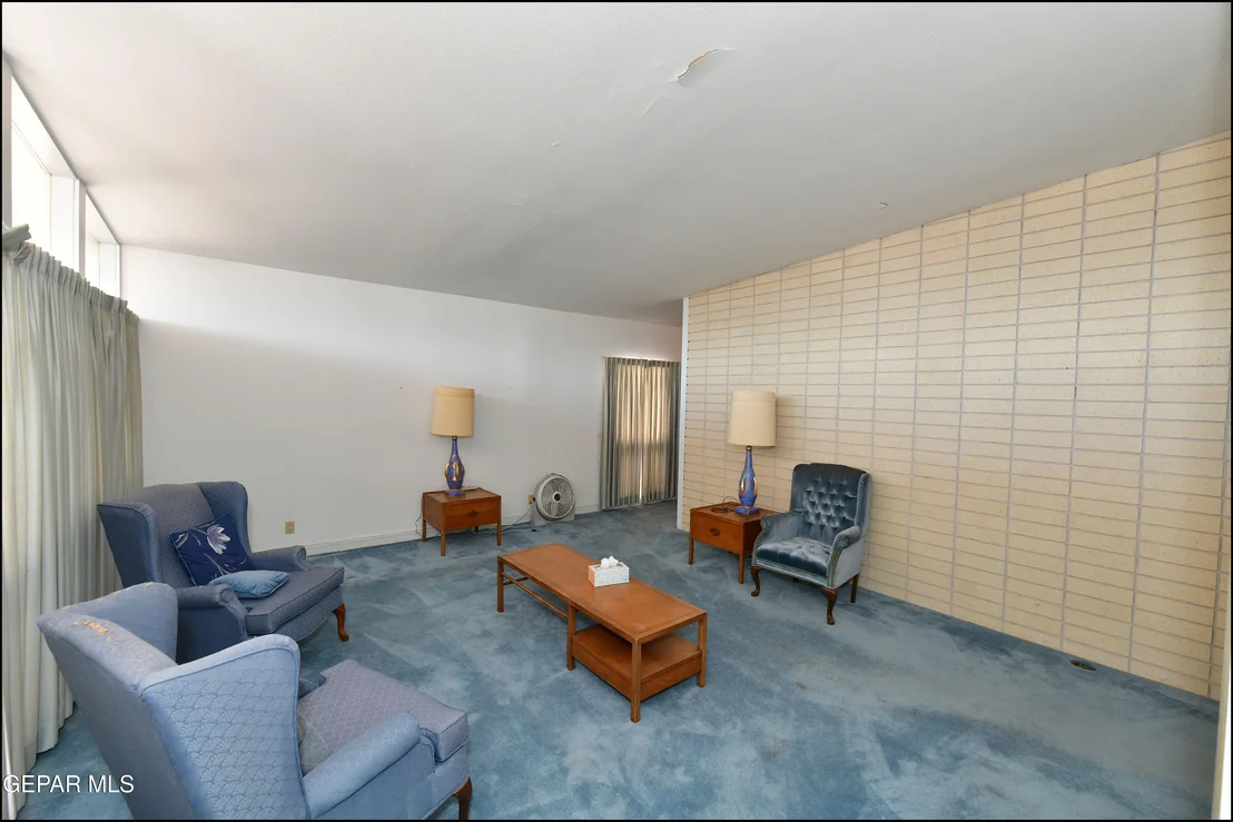 Photo of 9525 DESERT RIDGE Drive