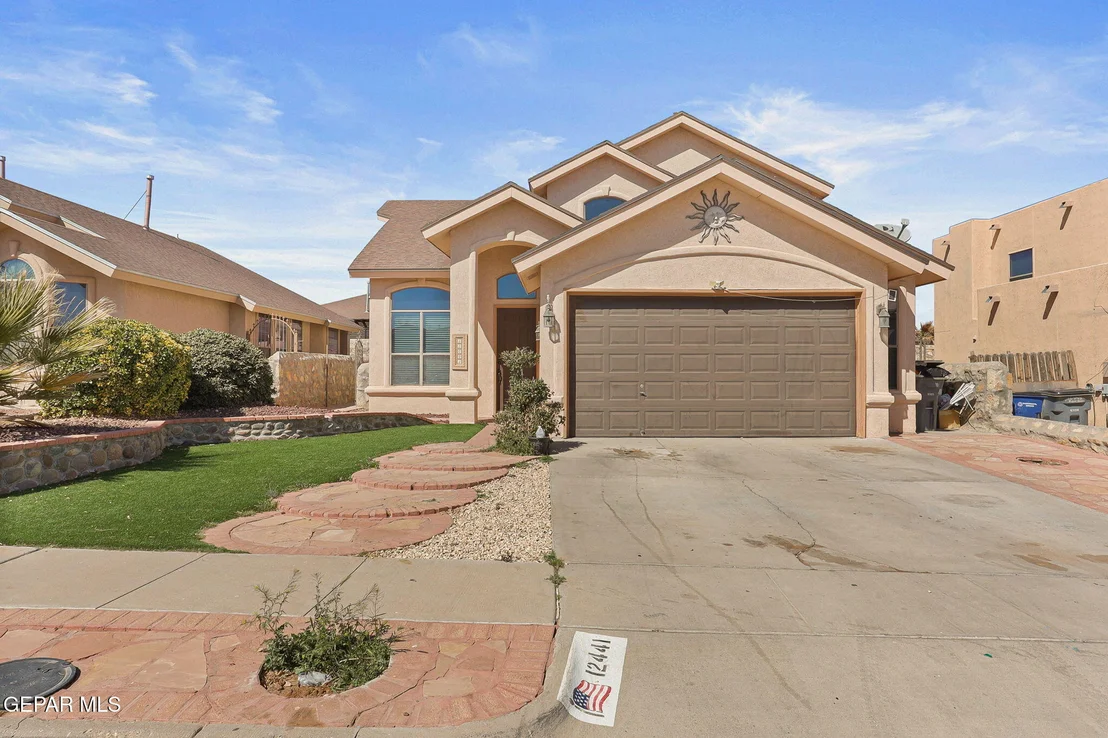 Photo of 12441 Paseo Blanco Drive