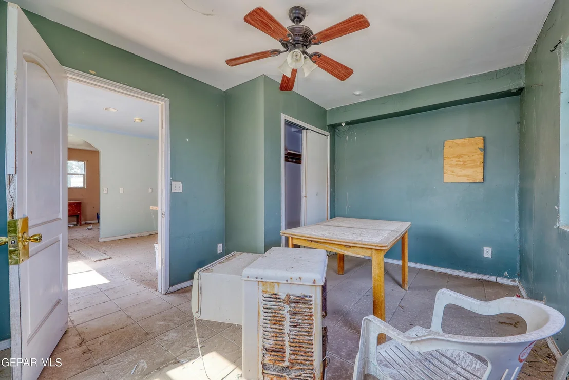 Photo of 7421 MINDORO Place