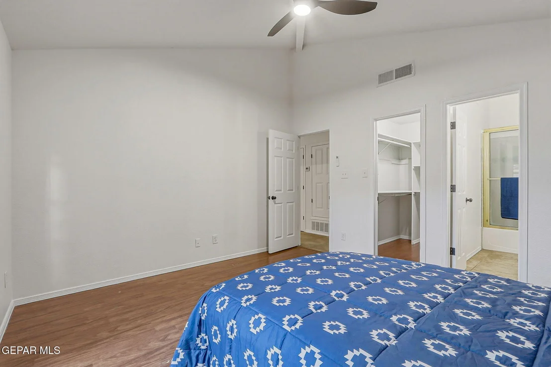 Photo of 11851 STONE CASTLE Drive