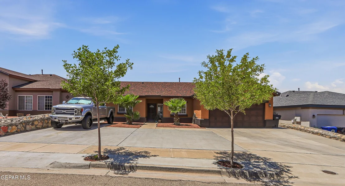 Photo of 616 MYRIAM Drive