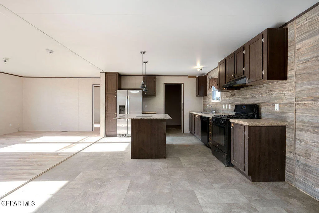 Photo of 237 MAGEE Drive