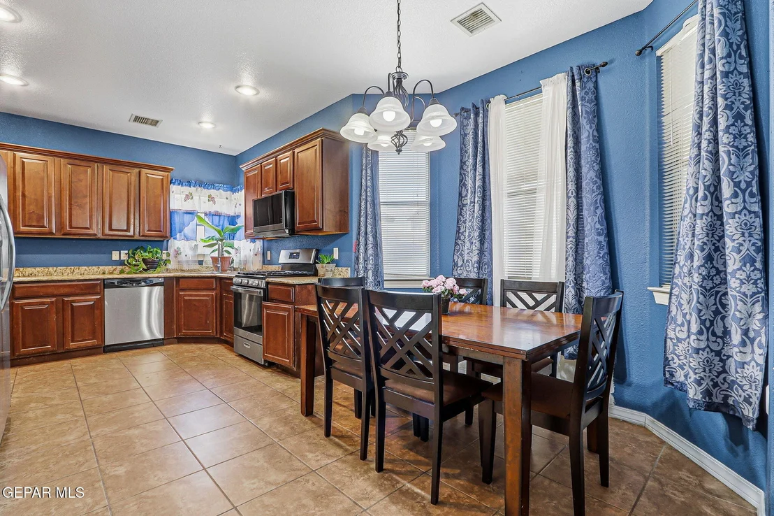 Photo of 331 EMERALD WOODS Street